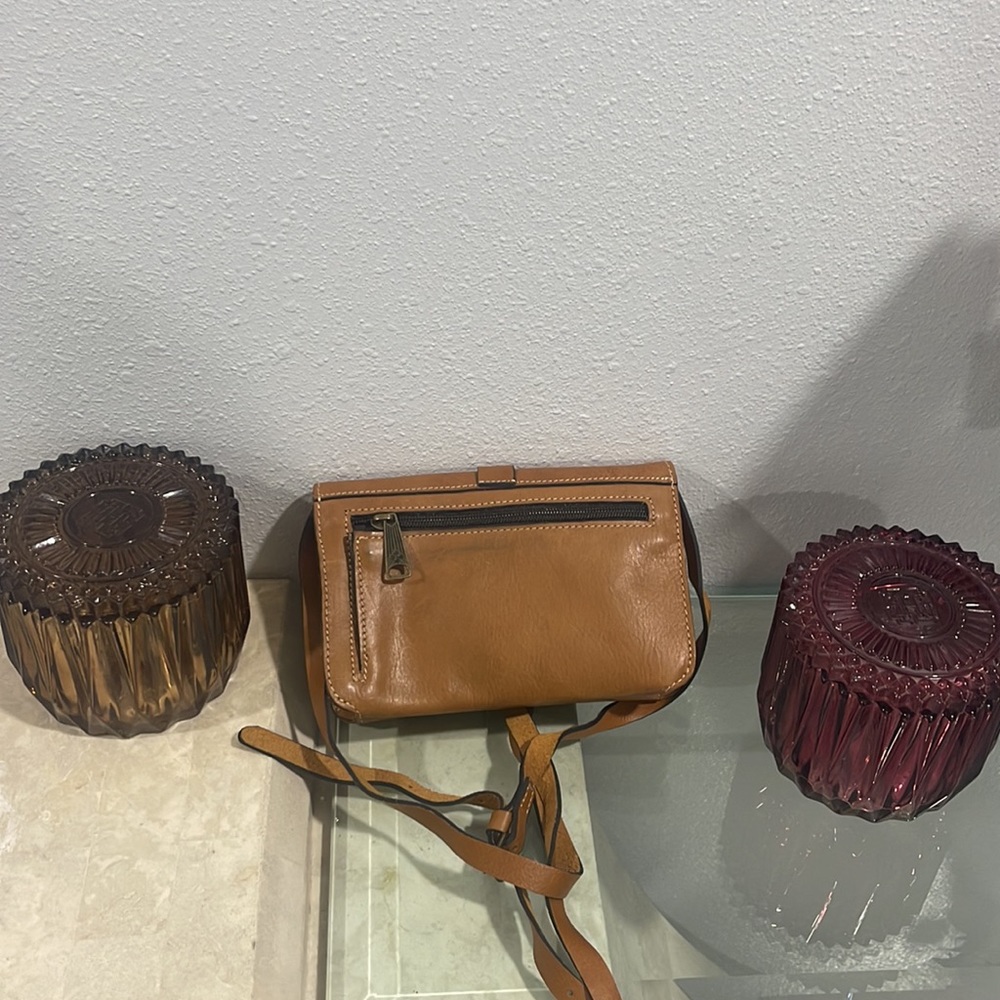 Patricia Nash Italian Leather Purse - image 2